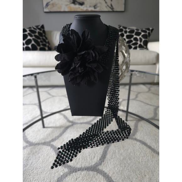 Free People Black Flower Green Rhinestone Cascading Choker NWT - Picture 3 of 4